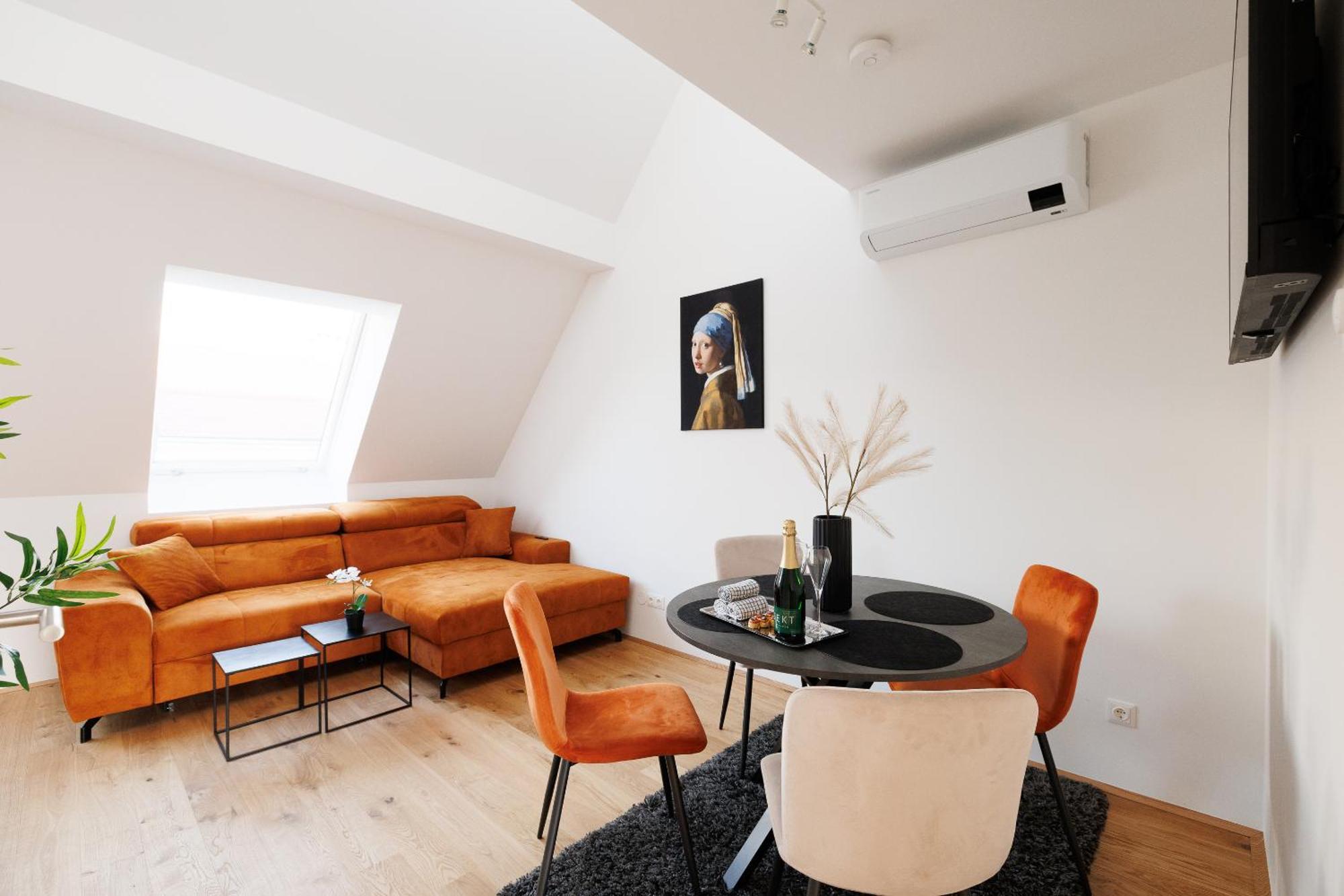 Symphony Apartments 42 - Modern Loft With Terrace And Grill In Central Location Viena Exterior foto